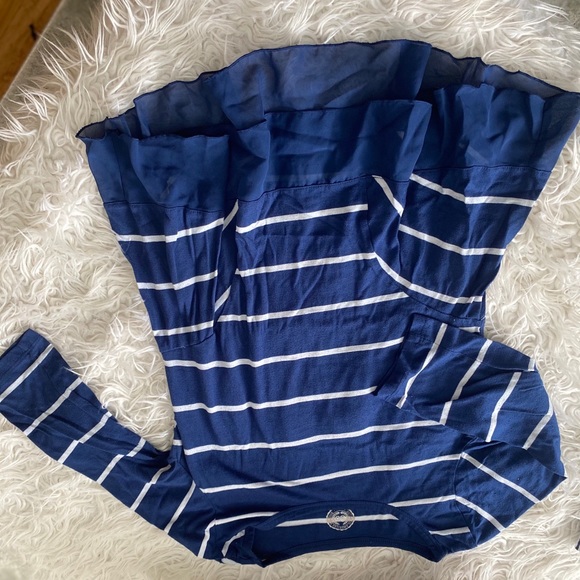 ✨6 Girls Shirts ✨ - Picture 3 of 8